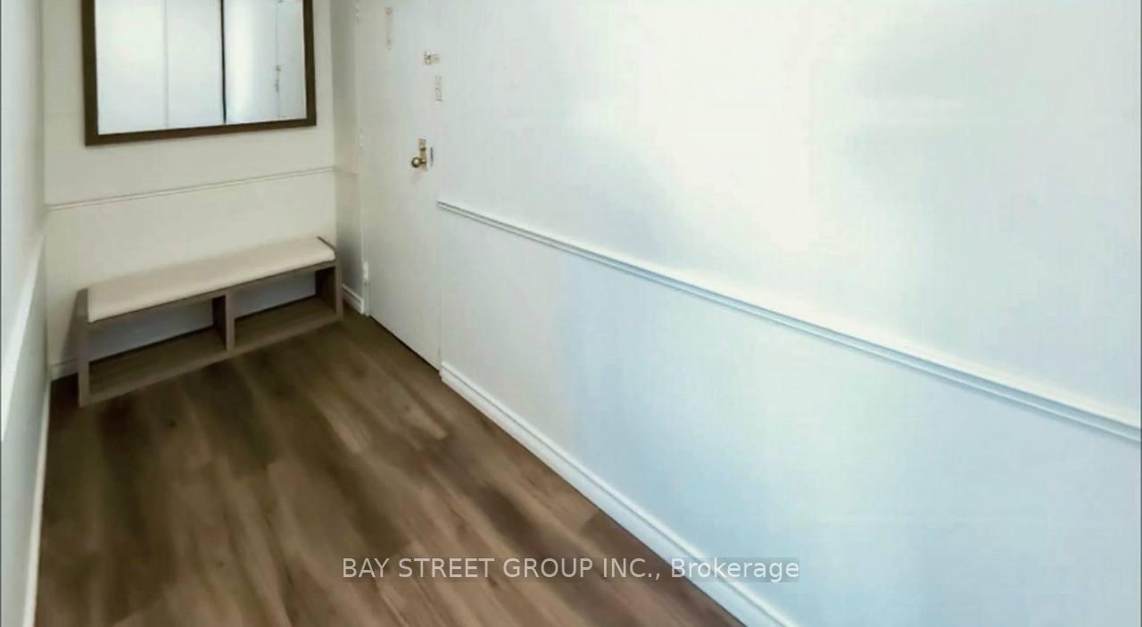 Photo 5 of Unit 1005, 858 Commissioners Road E, London, South H — HOMEH