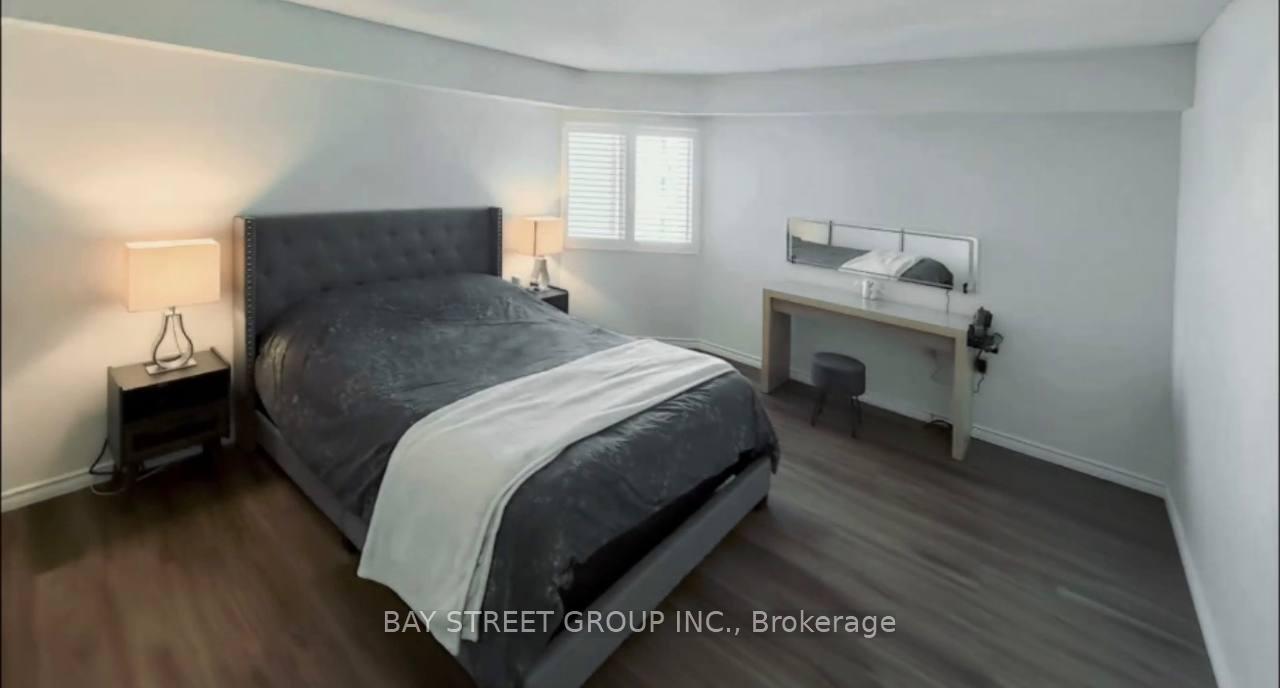 Photo 7 of Unit 1005, 858 Commissioners Road E, London, South H — HOMEH