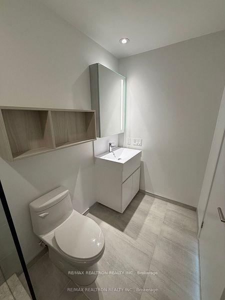 Photo 10 of Unit 1802, 39 Mary Street, Barrie, City Centre — HOMEH