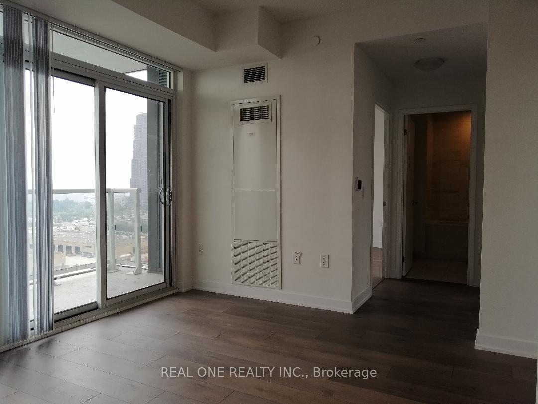 Photo 7 of Unit 2001, 38 Honeycrisp Crescent, Vaughan, Vaughan Corporate Centre — HOMEH
