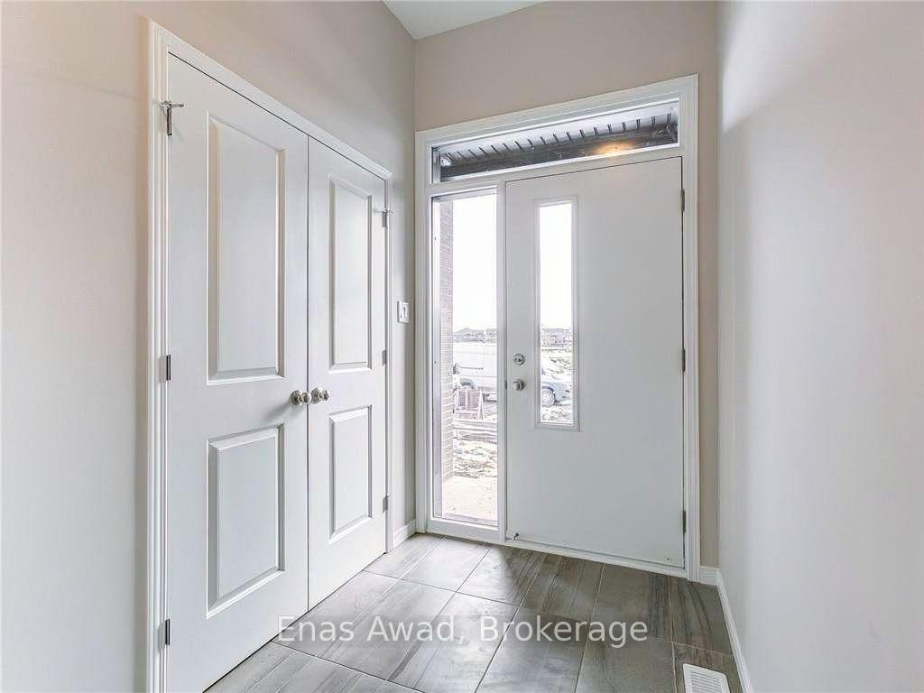 Photo 4 of 503 Cope Drive, Ottawa, Kanata - Emerald Meadows/Trailwest — HOMEH