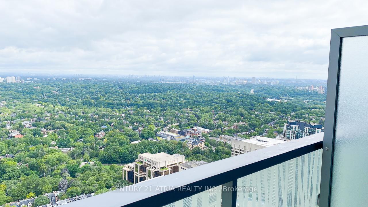 Photo 9 of Unit 4906, 50 Charles St Street E, Toronto, Church-Yonge Corridor — HOMEH