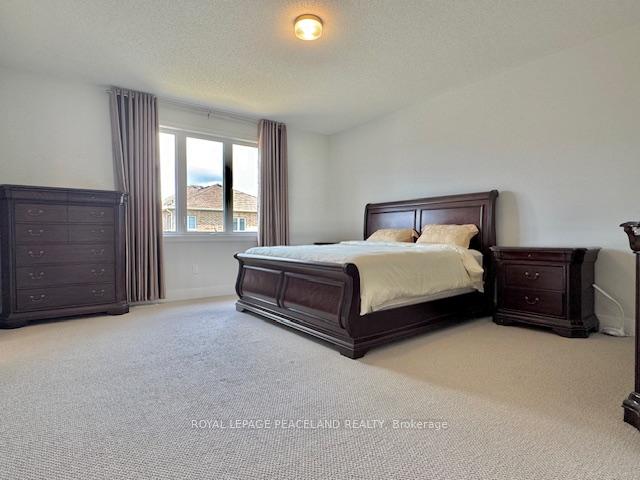 Photo 13 of 12 Sikura Circle, Aurora, Rural Aurora — HOMEH