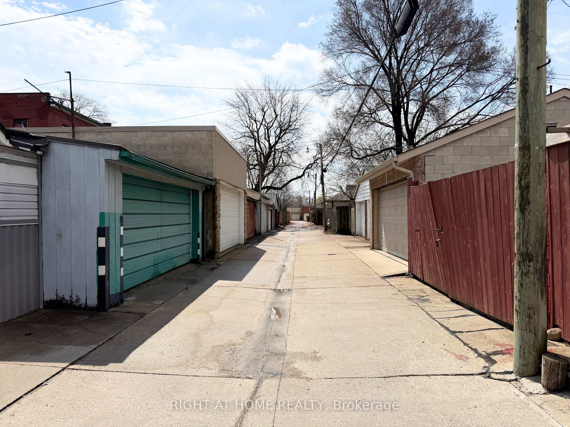 Photo 23 of 785 Lansdowne Avenue, Toronto, Dovercourt-Wallace Emerson-Junction — HOMEH
