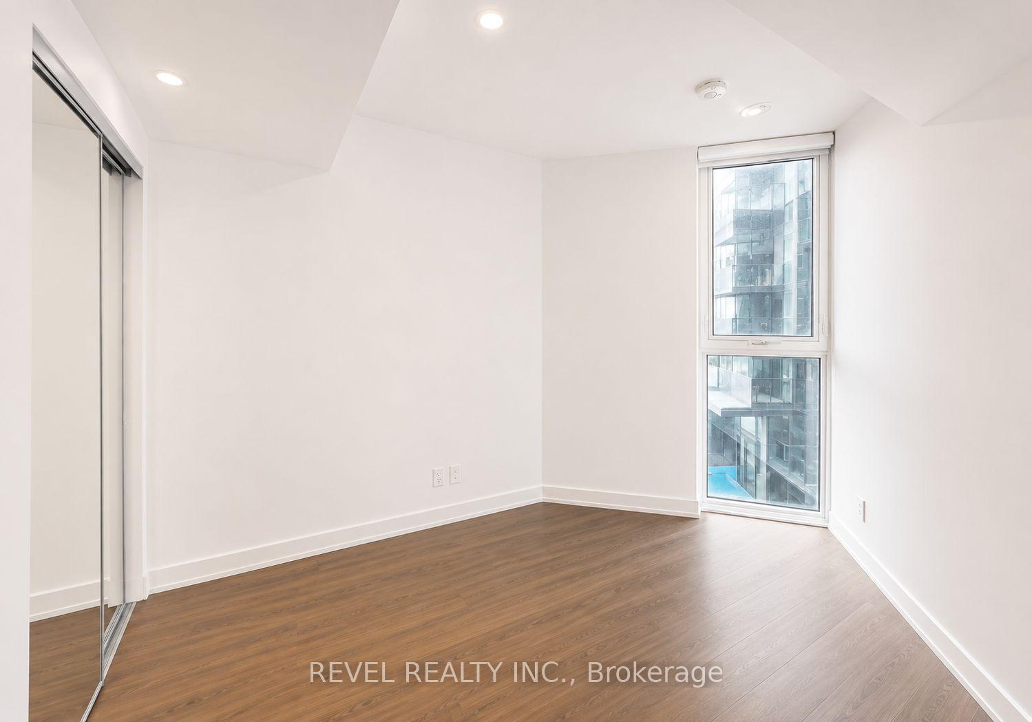 Photo 4 of Unit 331, 30 Tretti Way, North York, Clanton Park — HOMEH