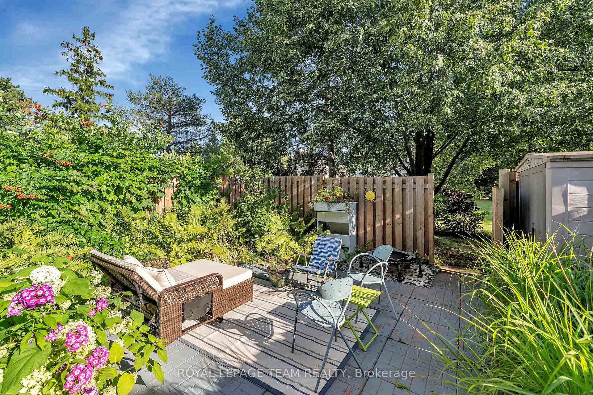 Photo 37 of Unit F, 1516 Beaverpond Drive, Ottawa, Pineview — HOMEH