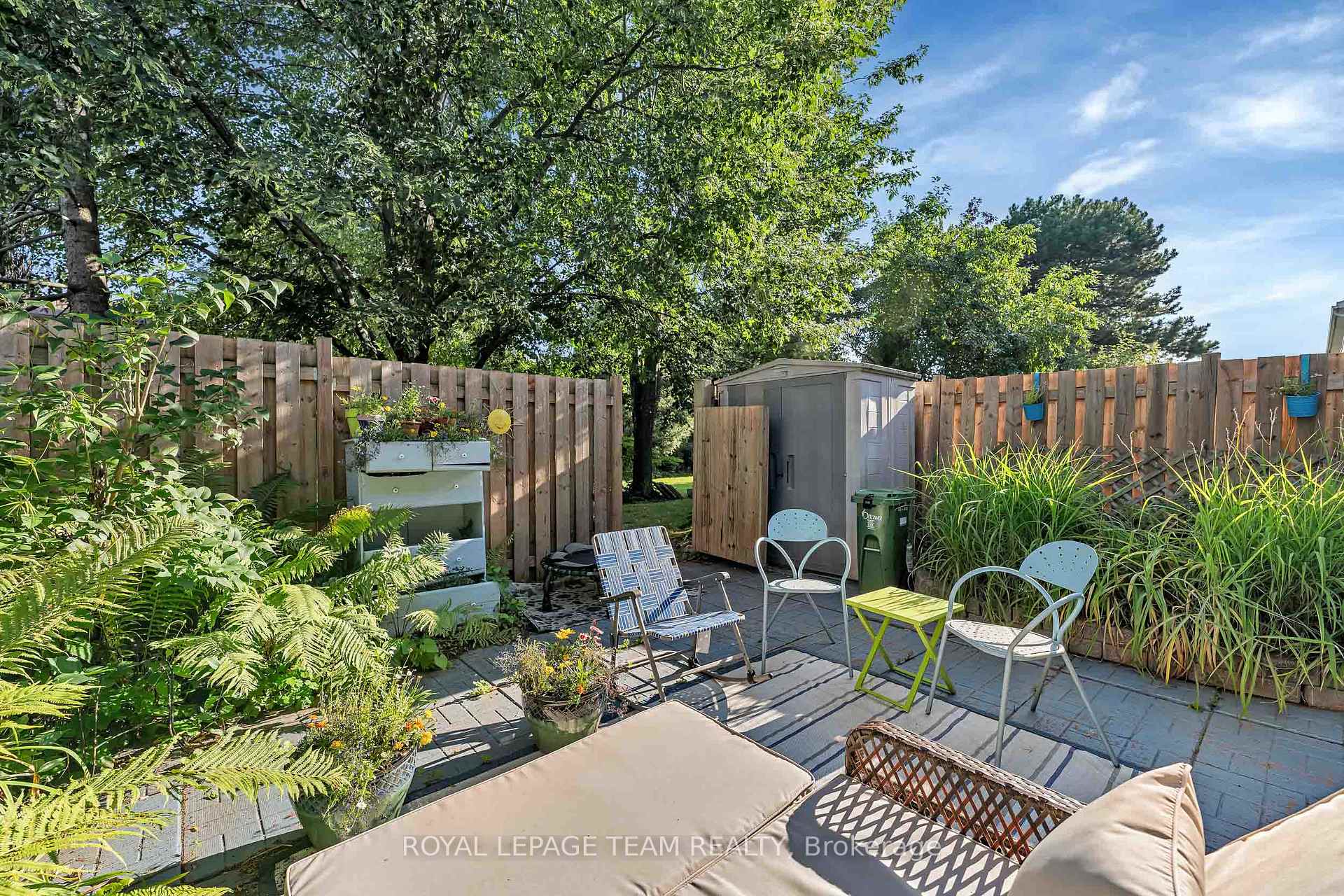 Photo 40 of Unit F, 1516 Beaverpond Drive, Ottawa, Pineview — HOMEH