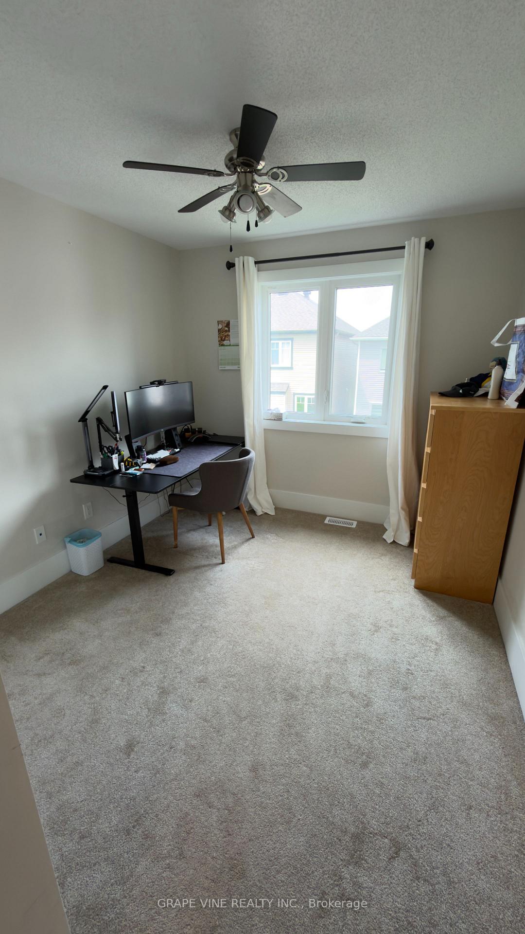 Photo 19 of 2305 Watercolours Way, Ottawa, Barrhaven - Half Moon Bay — HOMEH