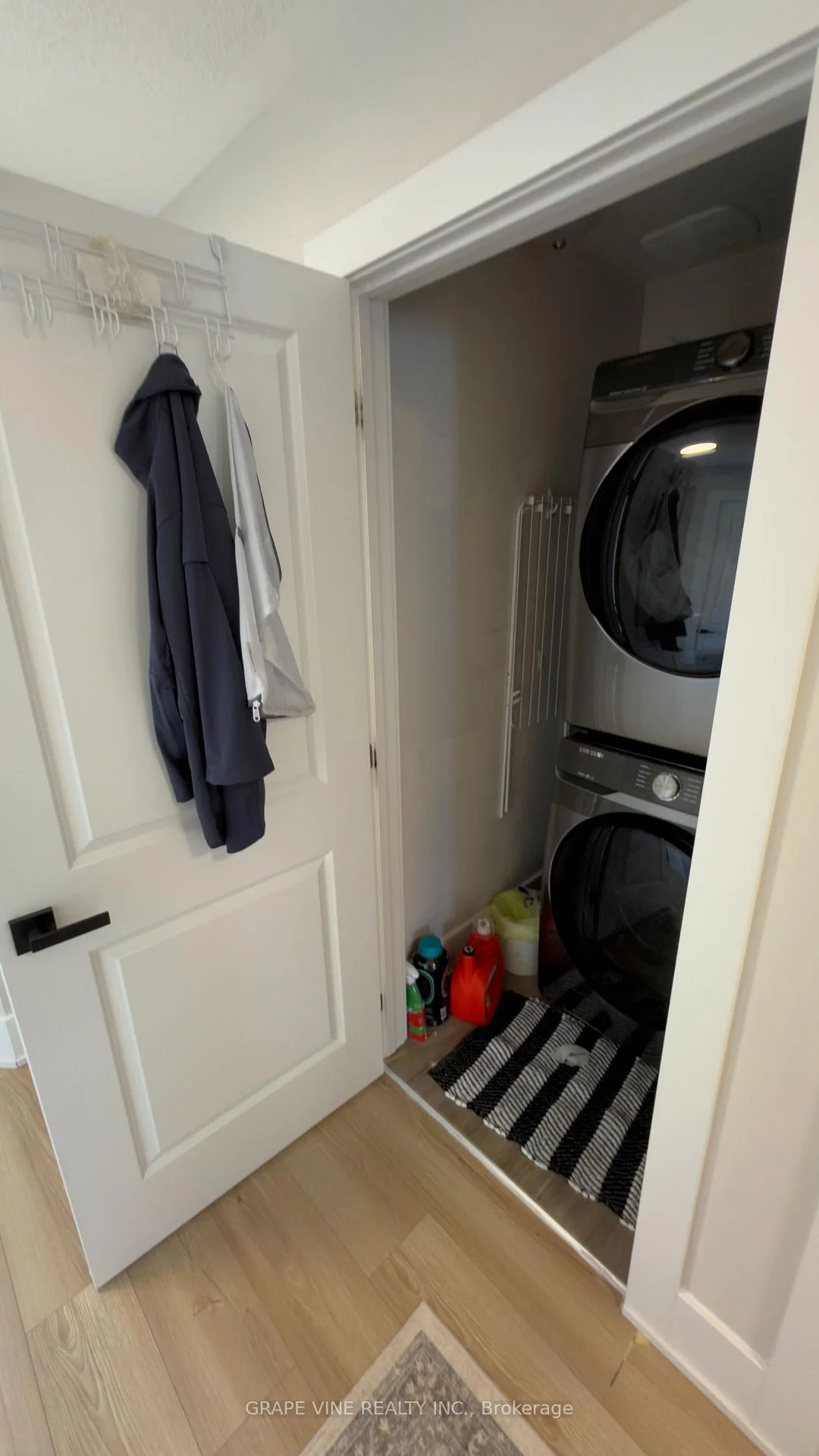 Photo 24 of 2305 Watercolours Way, Ottawa, Barrhaven - Half Moon Bay — HOMEH