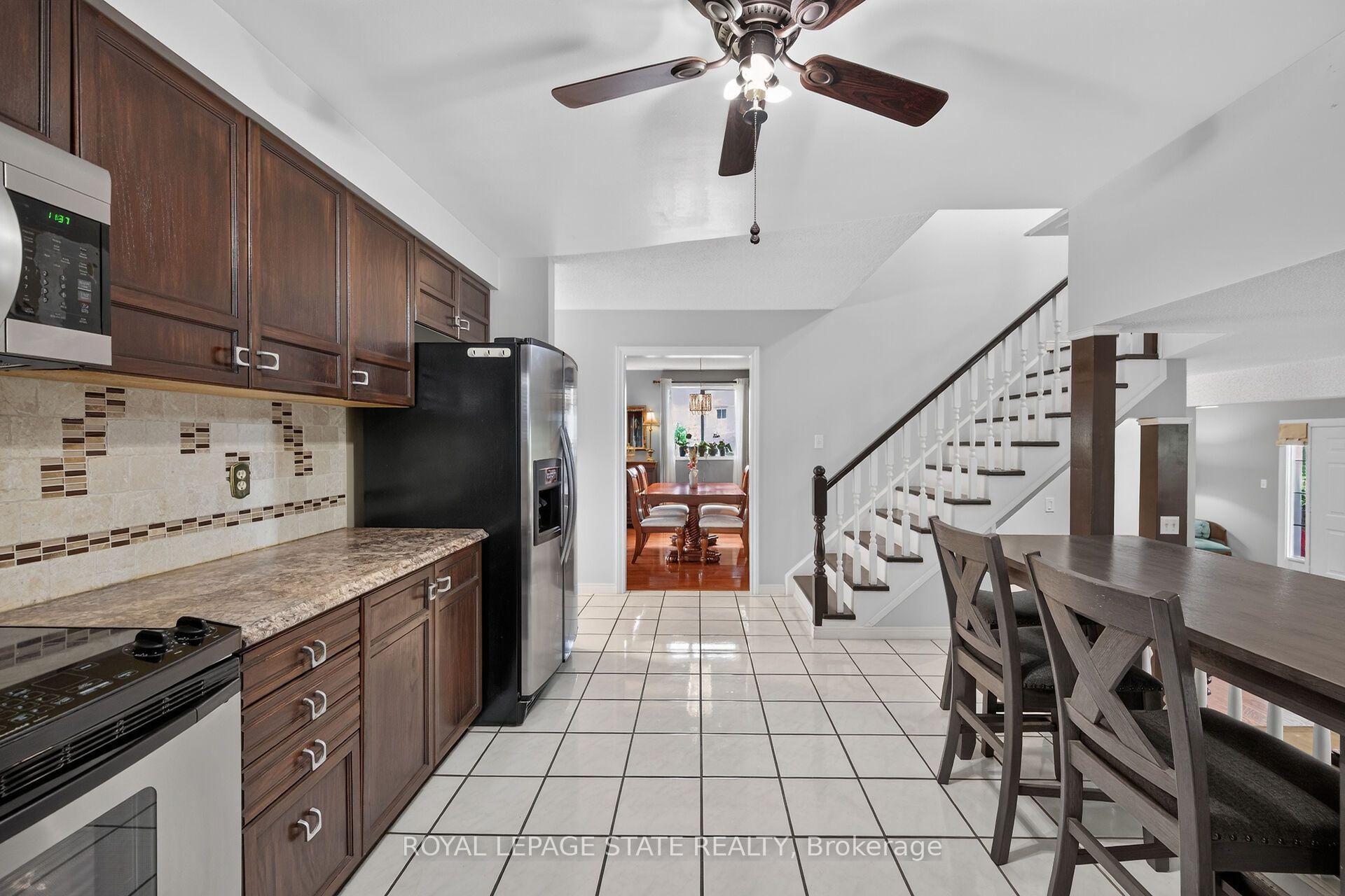 Photo 14 of 408 Rexford Drive, Hamilton, Randall — HOMEH