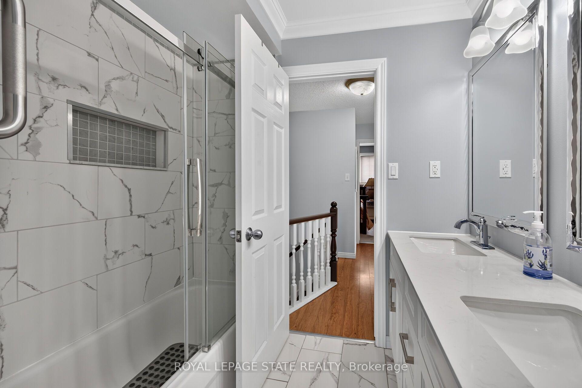 Photo 23 of 408 Rexford Drive, Hamilton, Randall — HOMEH