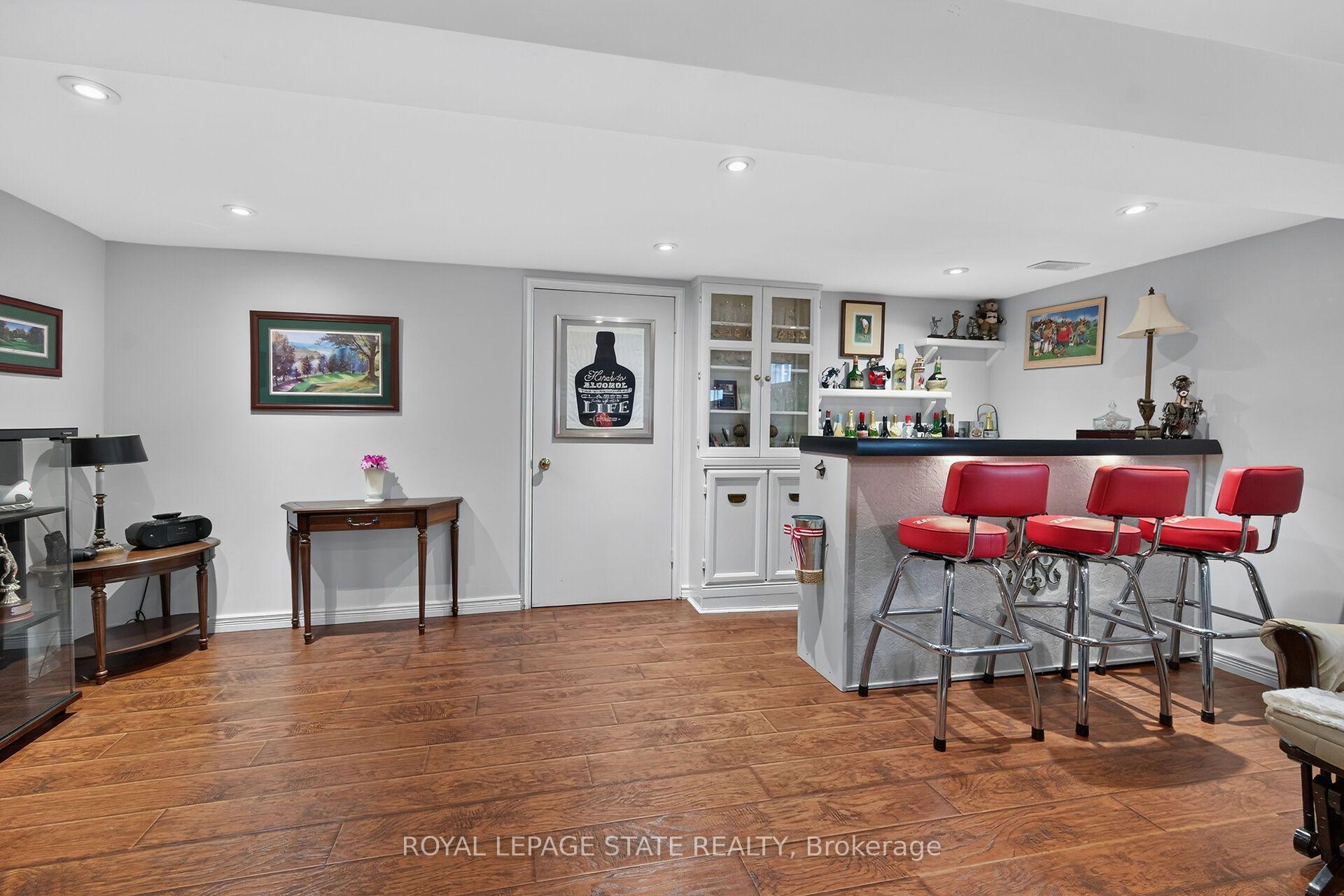 Photo 34 of 408 Rexford Drive, Hamilton, Randall — HOMEH