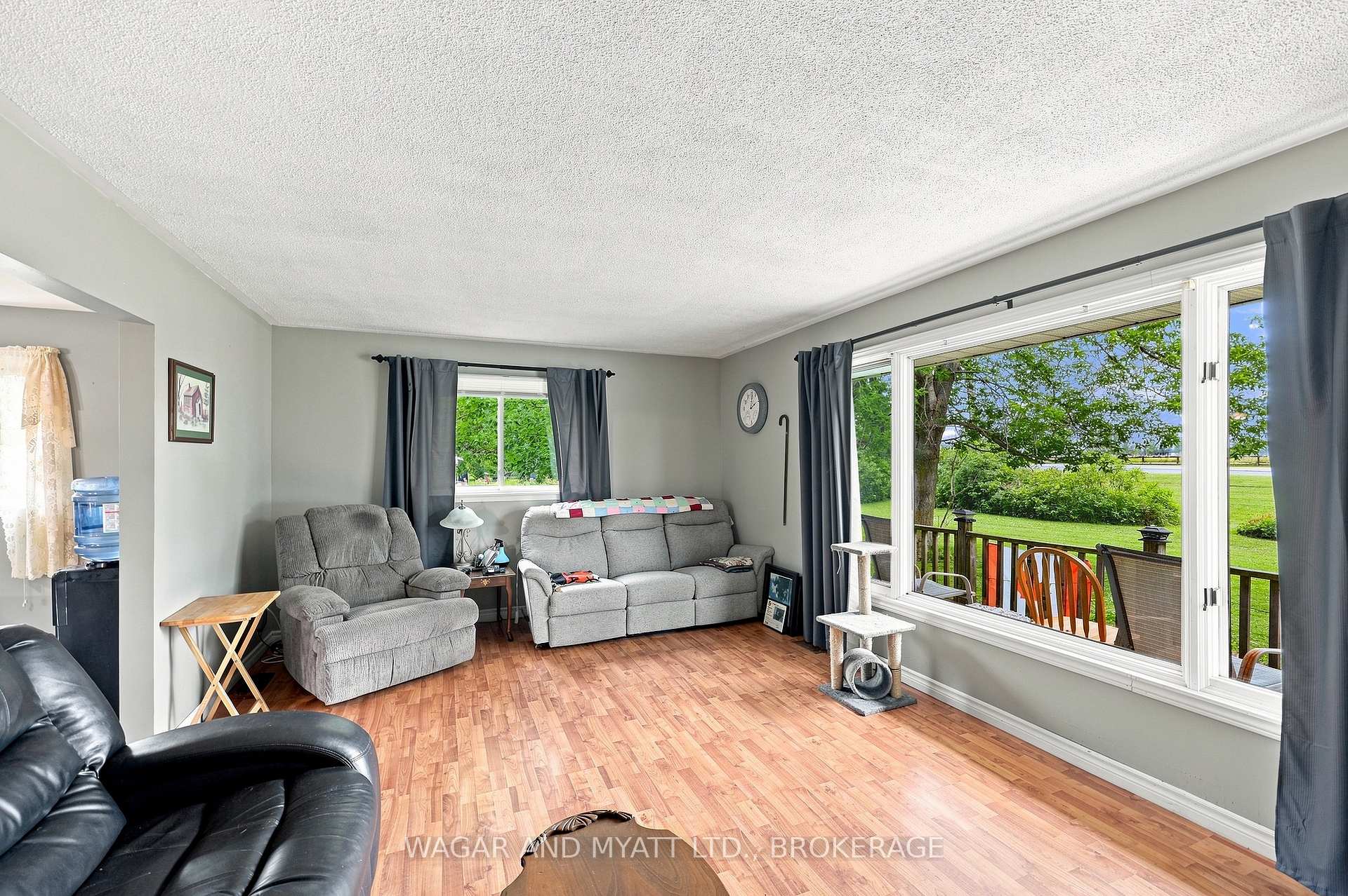 Photo 10 of 7414 2 Highway, Tyendinaga, Tyendinaga Township — HOMEH