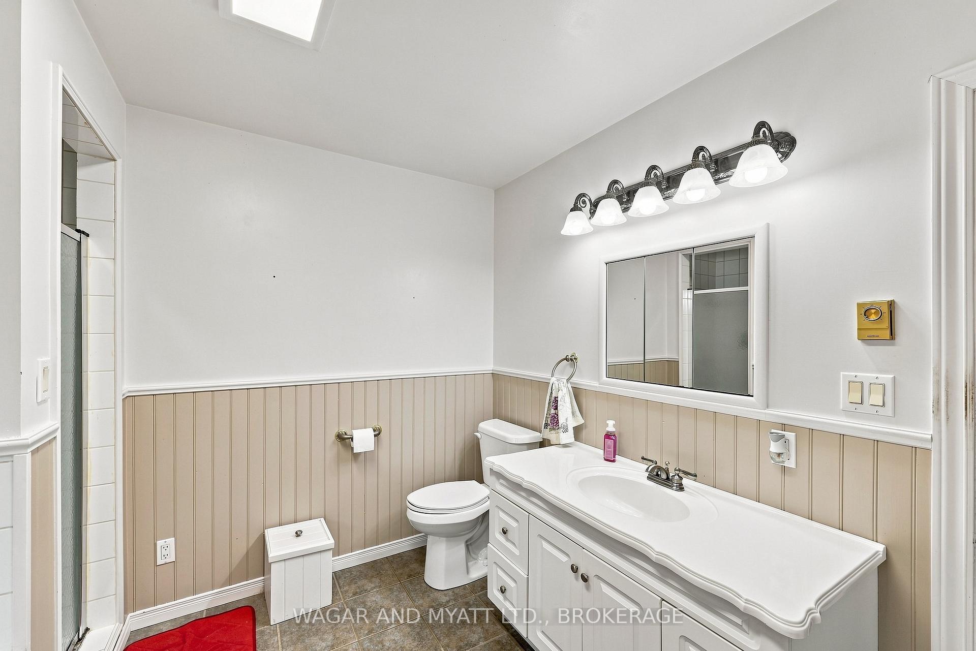 Photo 15 of 7414 2 Highway, Tyendinaga, Tyendinaga Township — HOMEH