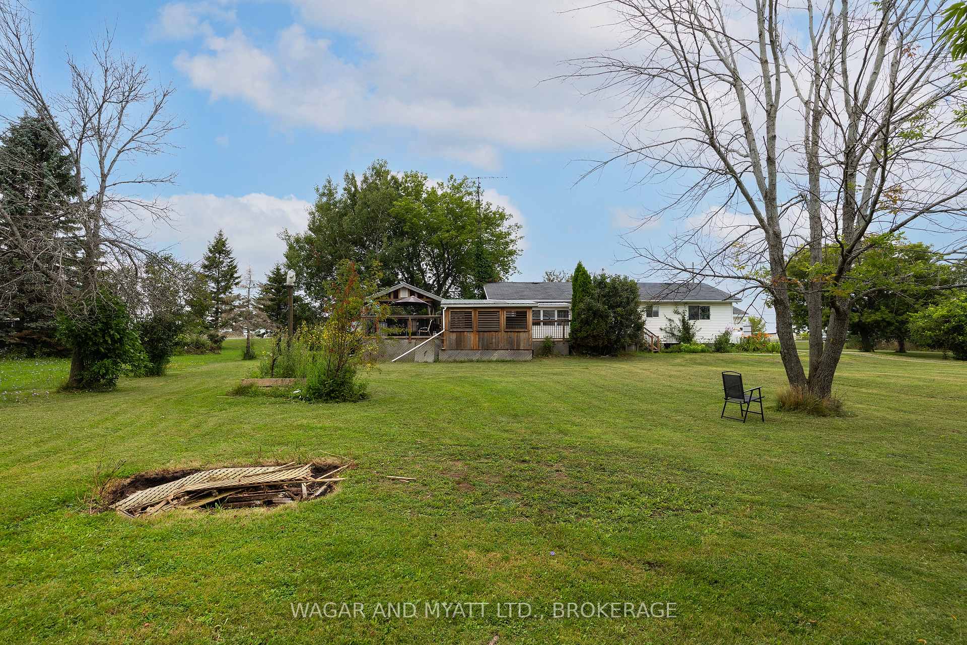 Photo 29 of 7414 2 Highway, Tyendinaga, Tyendinaga Township — HOMEH