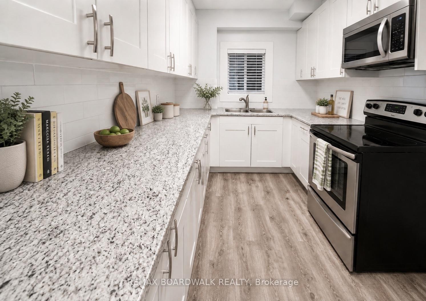 Photo 11 of Unit 1, 332 Shakespeare Street, Ottawa, Vanier — HOMEH