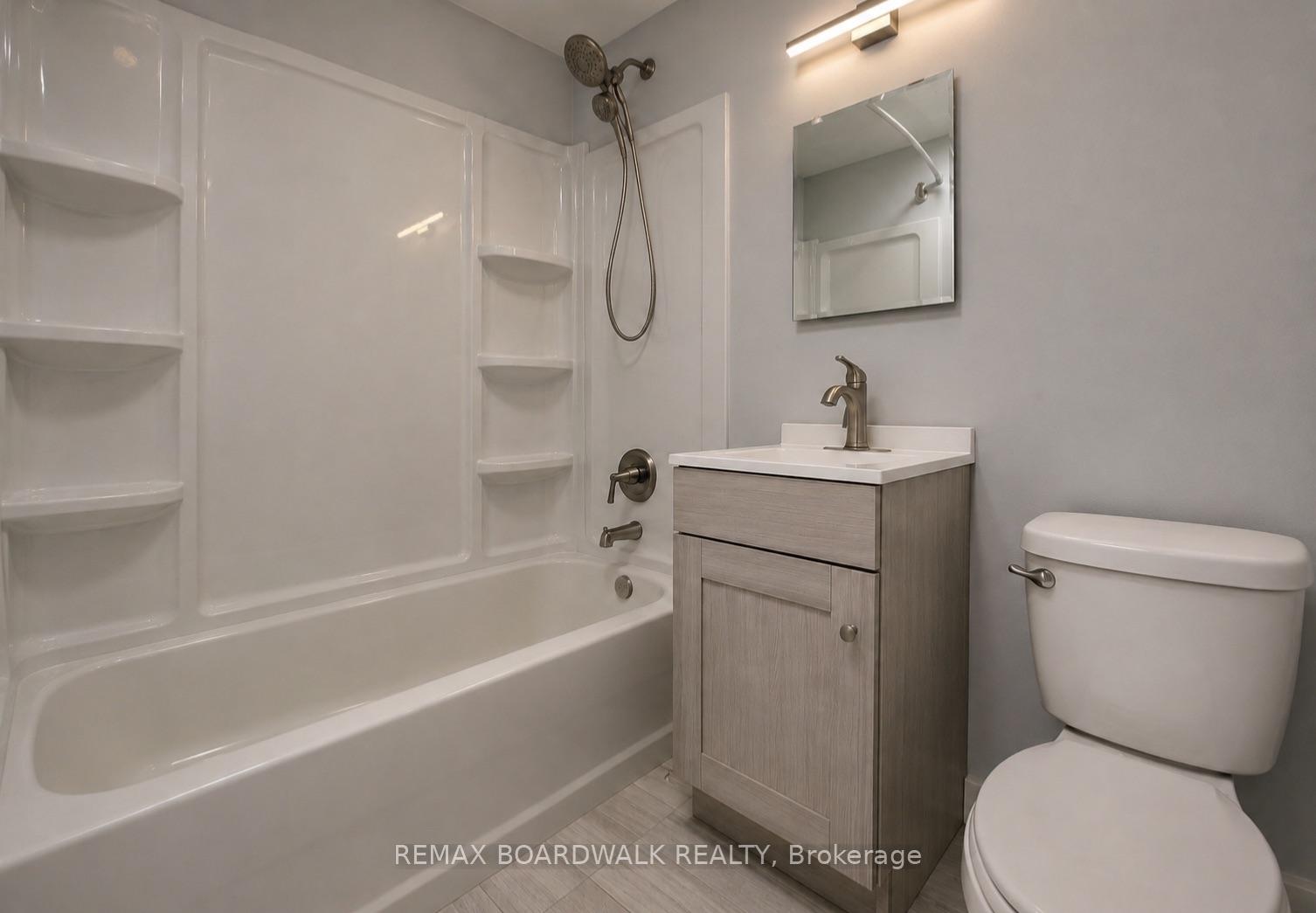 Photo 14 of Unit 1, 332 Shakespeare Street, Ottawa, Vanier — HOMEH