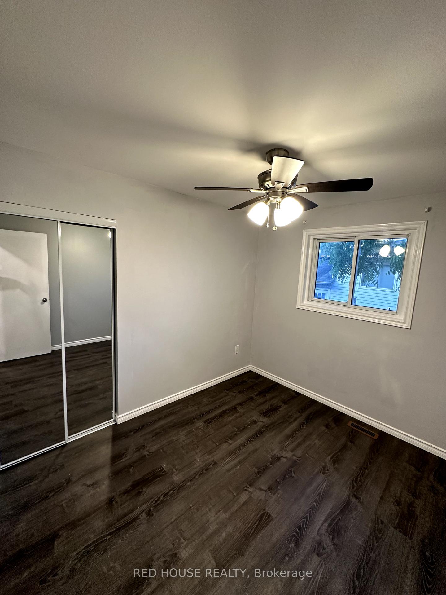 Photo 7 of 52 Charlbrook Avenue, Barrie, Cundles East — HOMEH