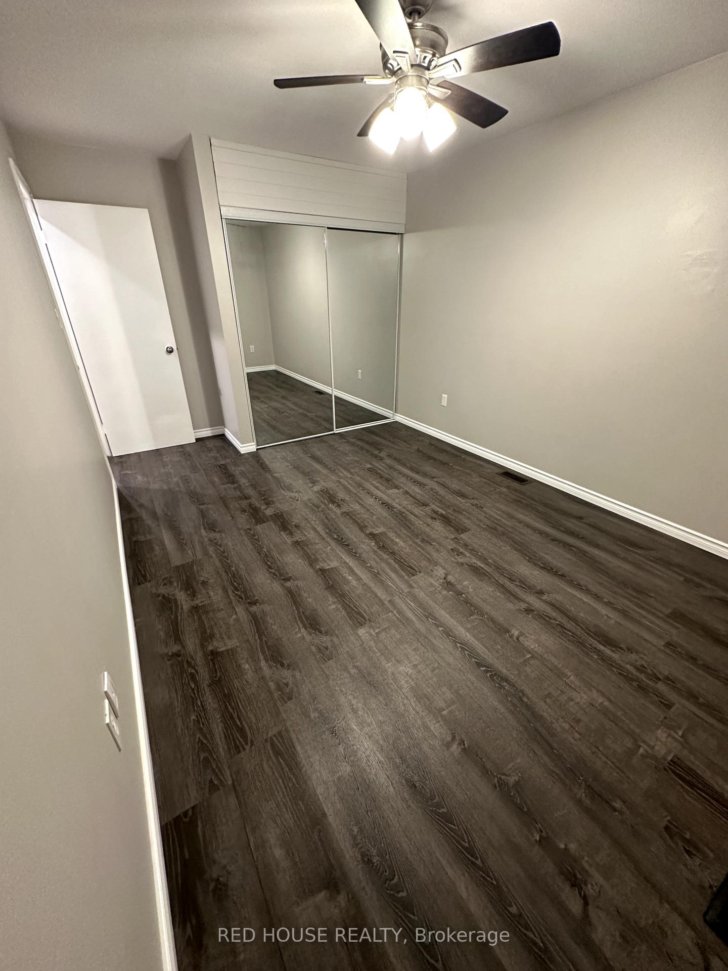 Photo 9 of 52 Charlbrook Avenue, Barrie, Cundles East — HOMEH