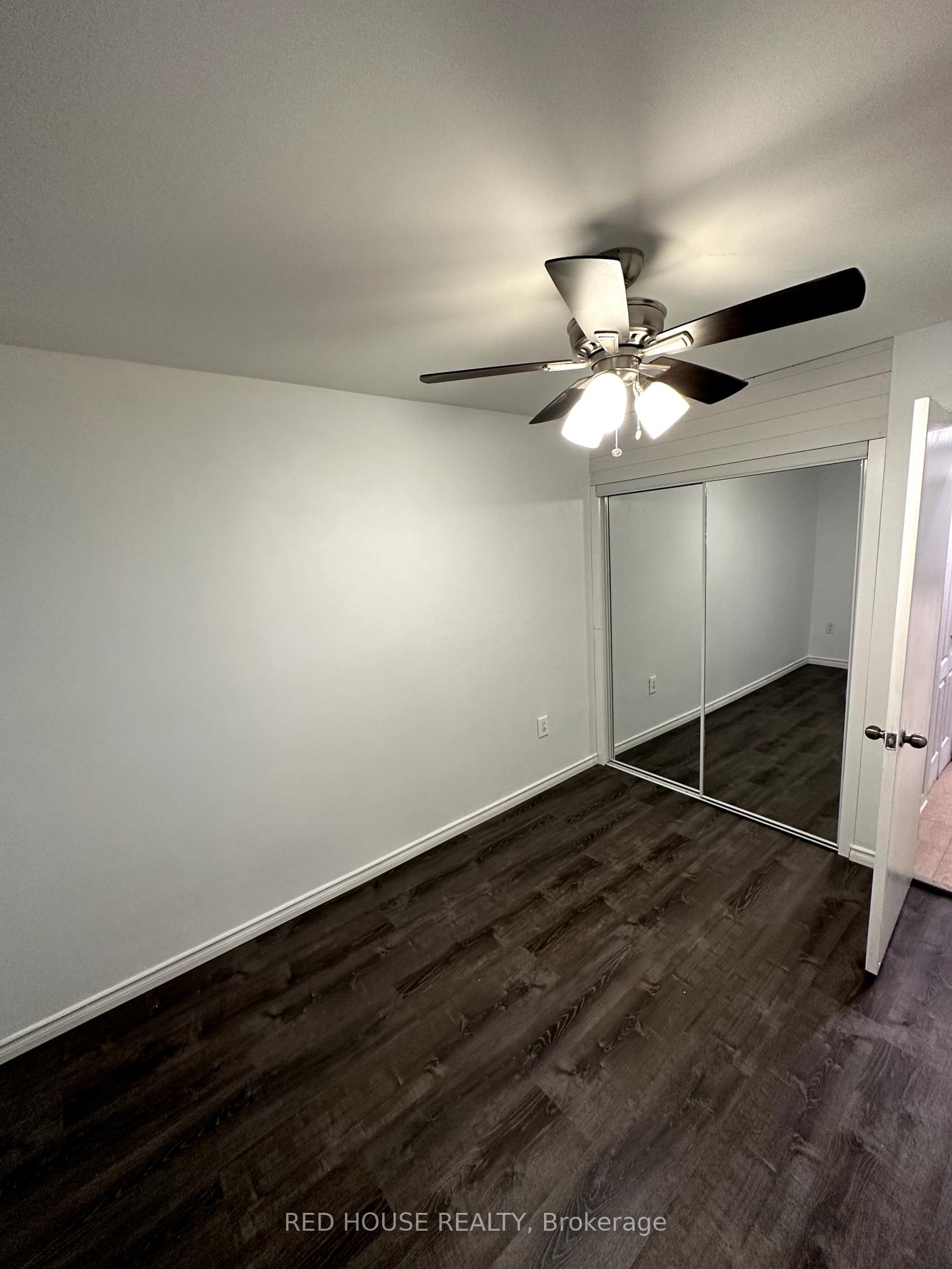 Photo 10 of 52 Charlbrook Avenue, Barrie, Cundles East — HOMEH