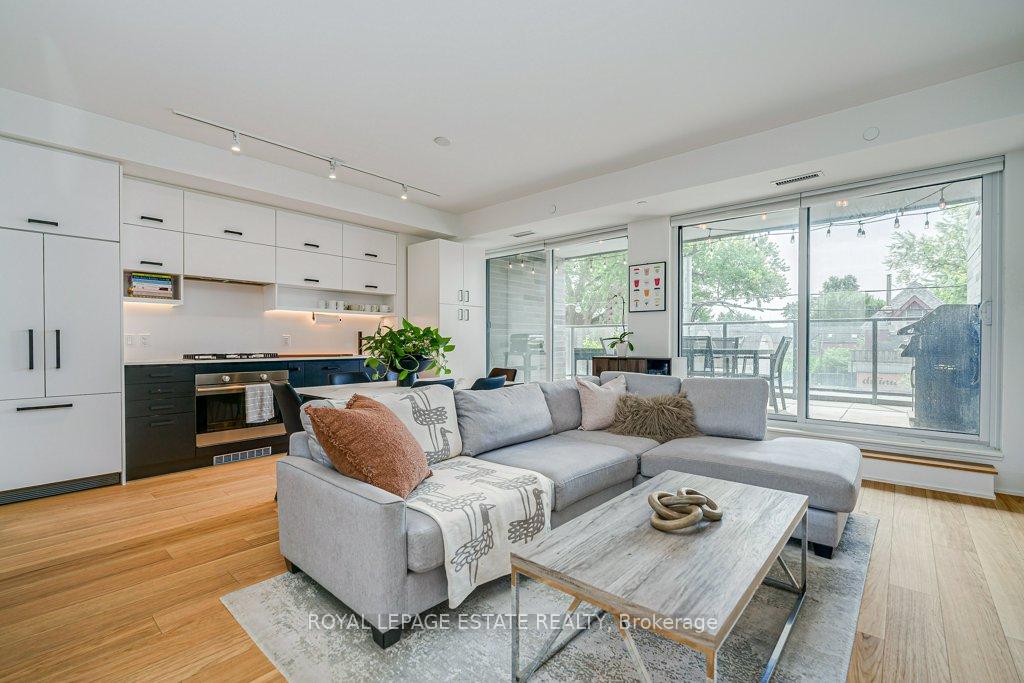 Photo 1 of Unit 211, 1888 Queen Street E, Toronto, The Beaches — HOMEH