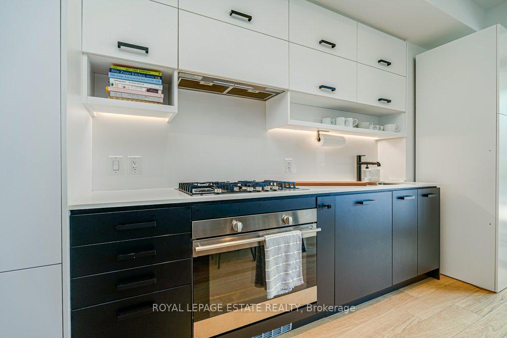 Photo 14 of Unit 211, 1888 Queen Street E, Toronto, The Beaches — HOMEH