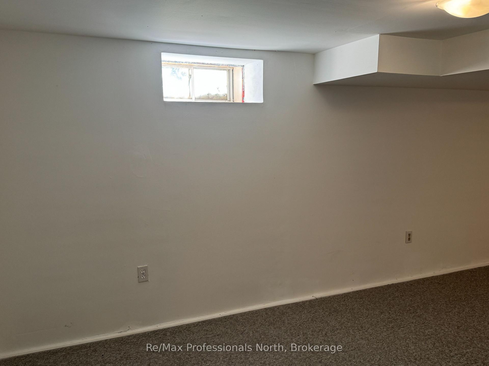 Photo 23 of 261 Hotchkiss Street, Gravenhurst, Muskoka (S) — HOMEH