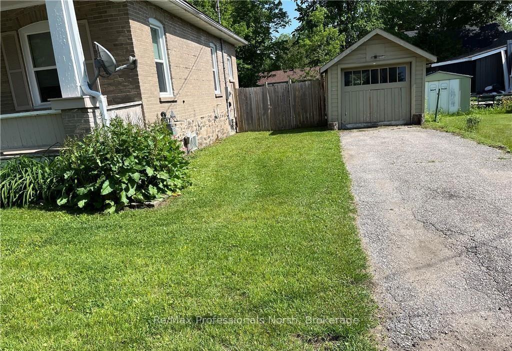 Photo 31 of 261 Hotchkiss Street, Gravenhurst, Muskoka (S) — HOMEH