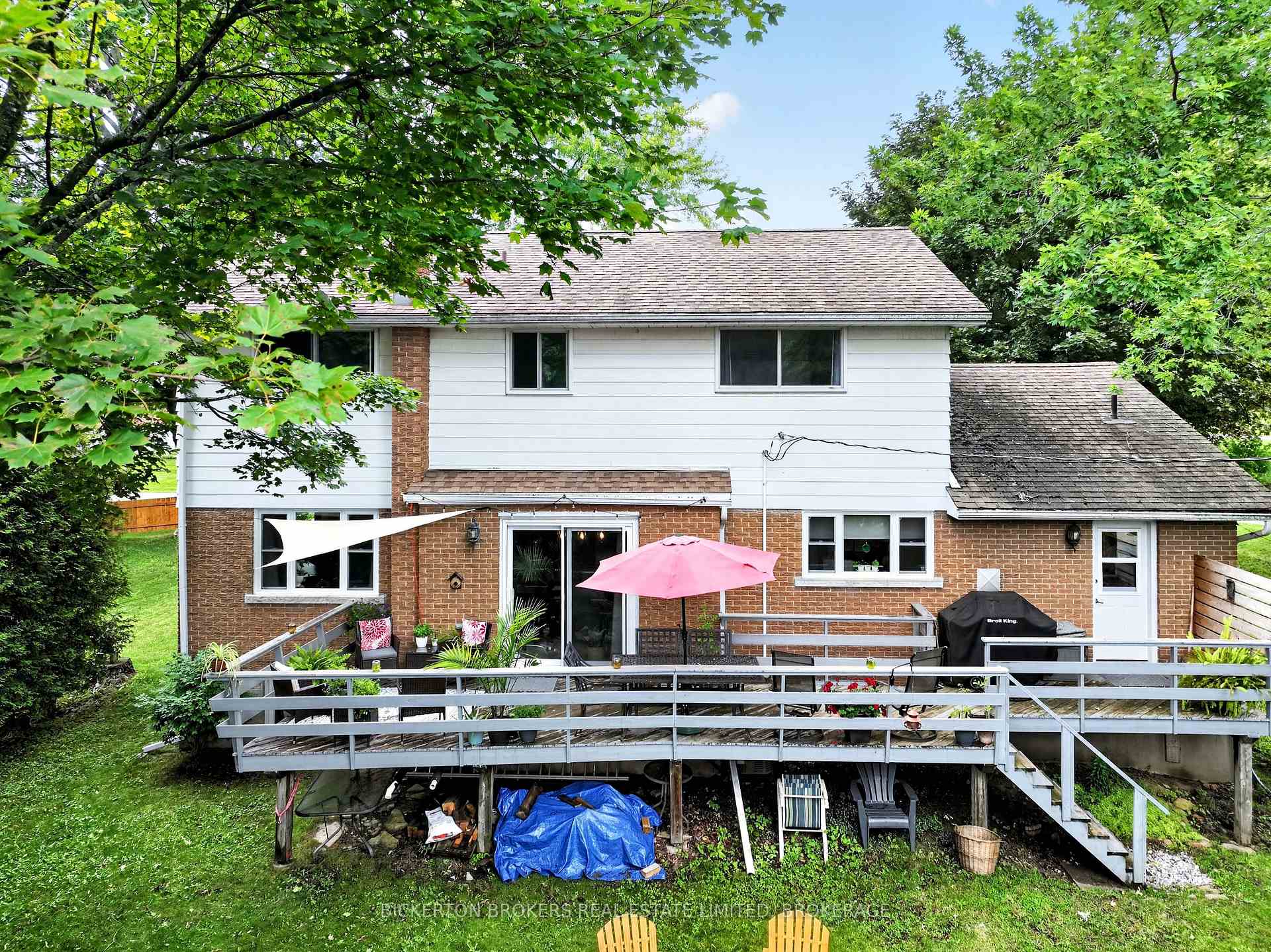 Photo 6 of 335 Elizabeth Drive, Gananoque, Gananoque — HOMEH