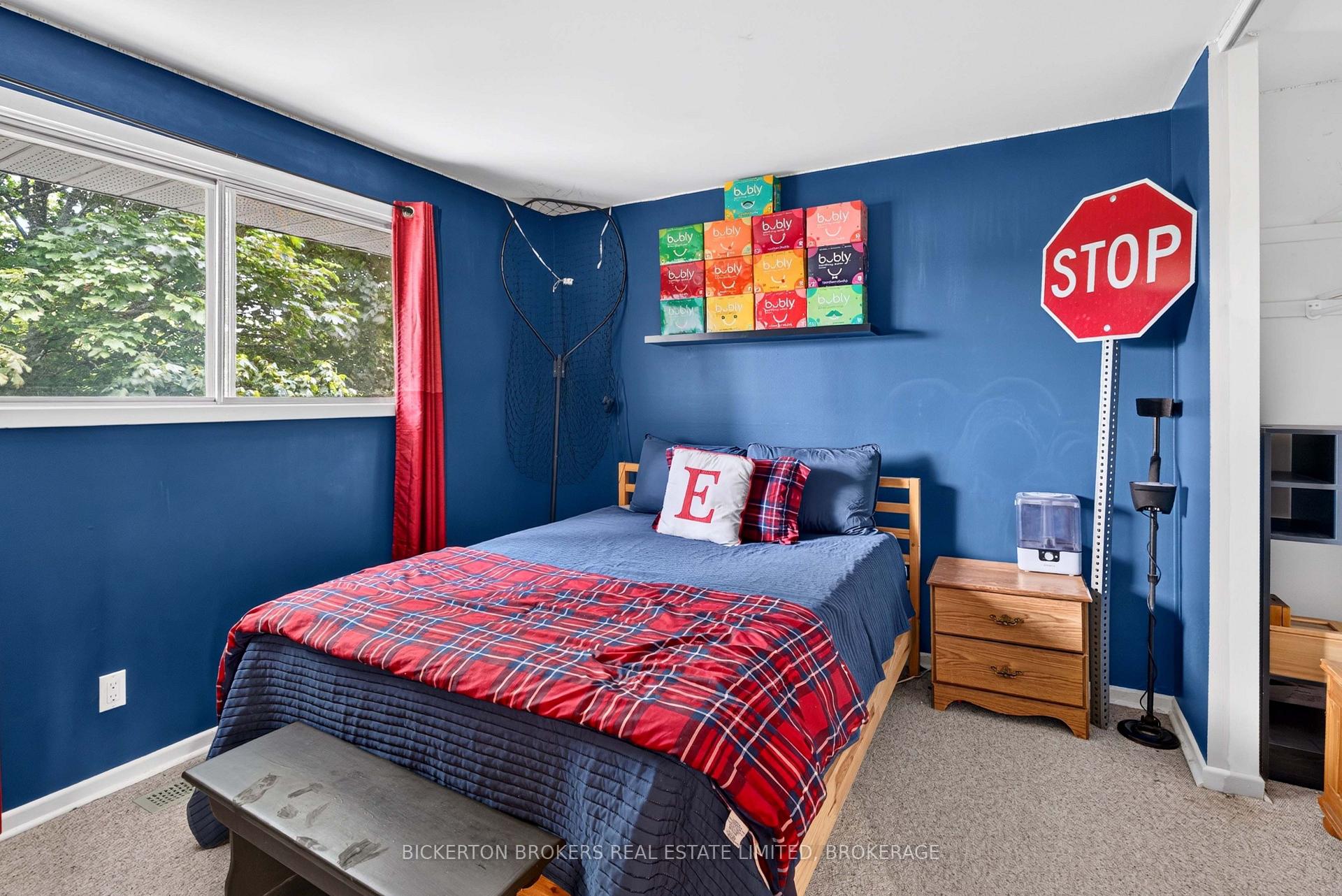 Photo 41 of 335 Elizabeth Drive, Gananoque, Gananoque — HOMEH