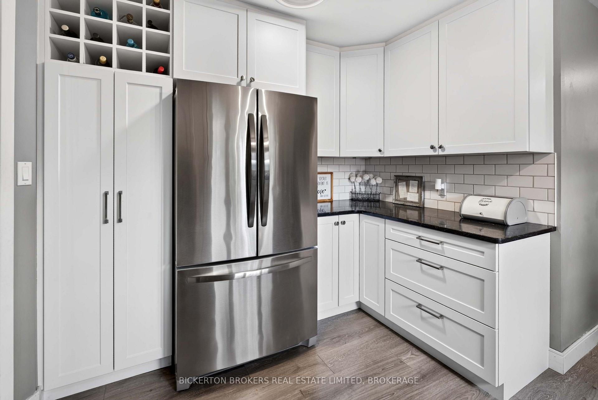 Photo 18 of 335 Elizabeth Drive, Gananoque, Gananoque — HOMEH