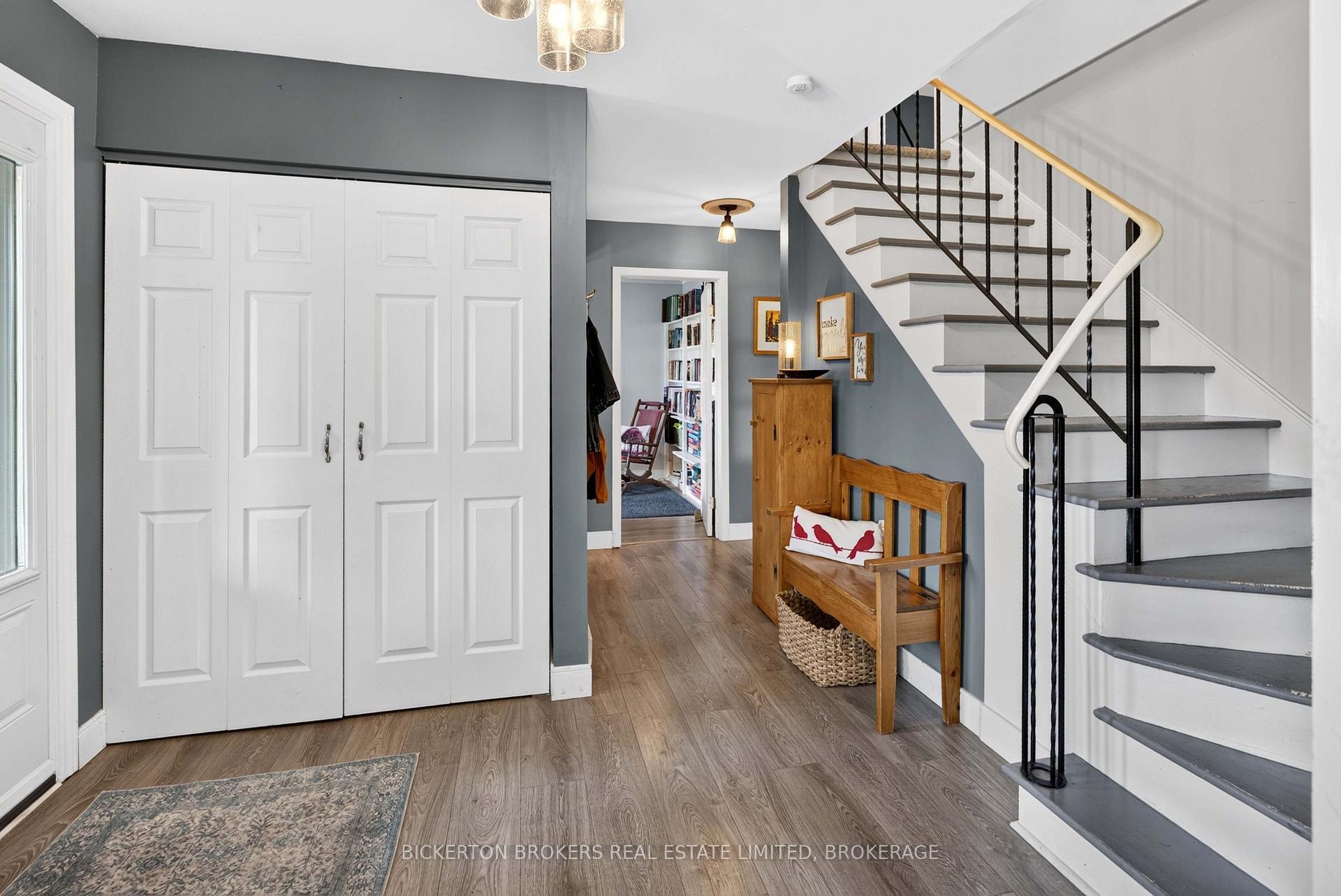 Photo 11 of 335 Elizabeth Drive, Gananoque, Gananoque — HOMEH