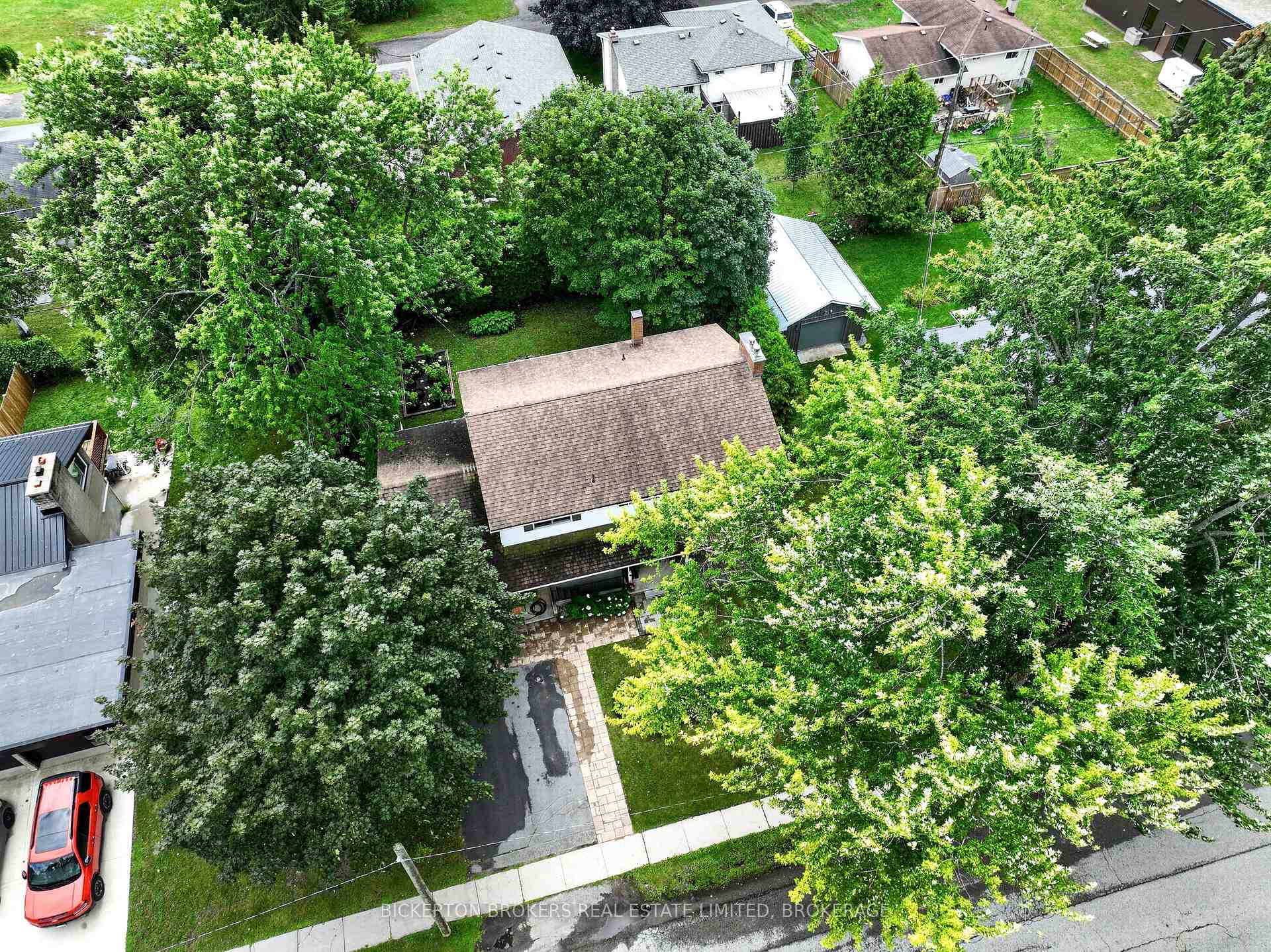 Photo 47 of 335 Elizabeth Drive, Gananoque, Gananoque — HOMEH