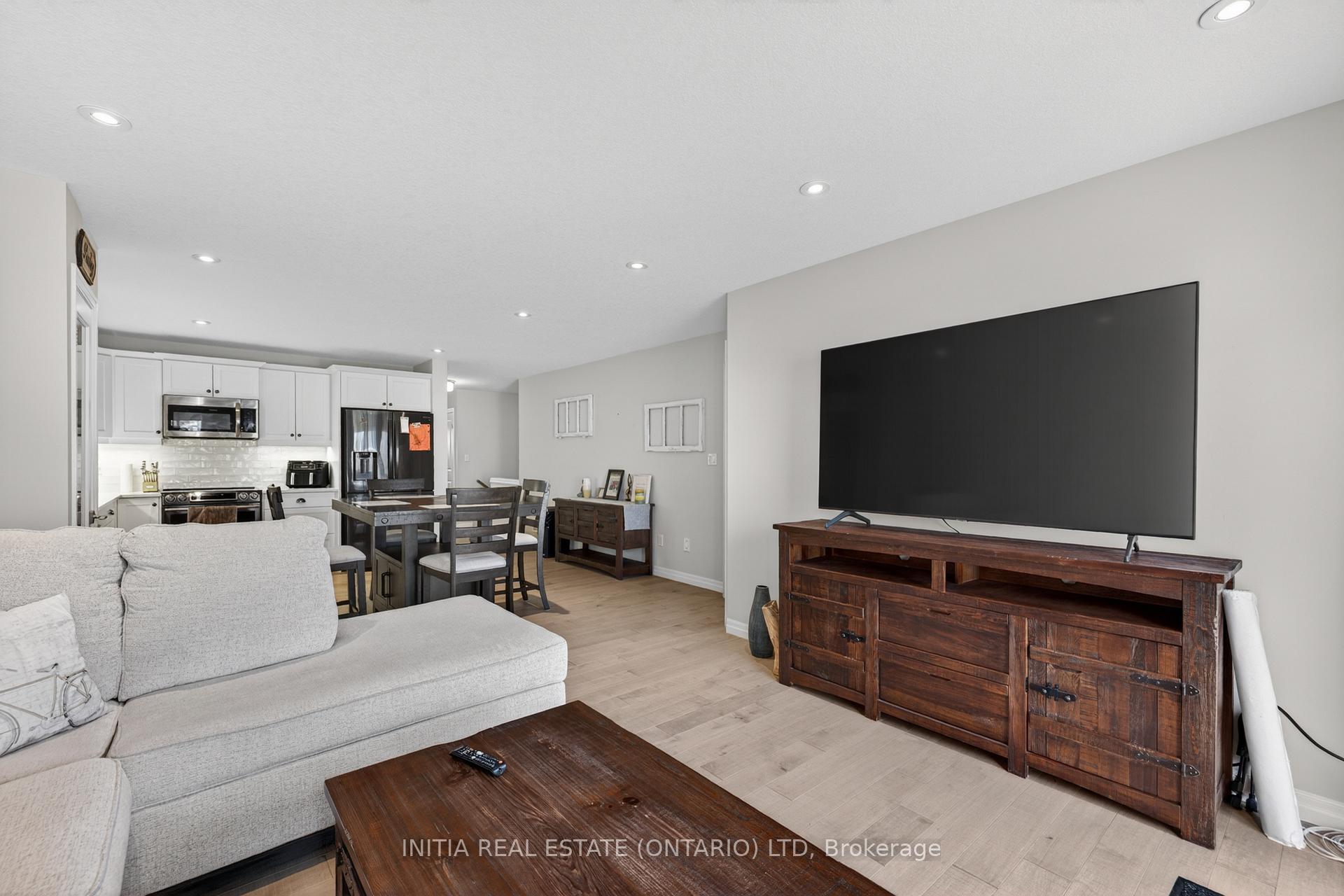 Photo 18 of 7 Cortland Terrace, St. Thomas — HOMEH