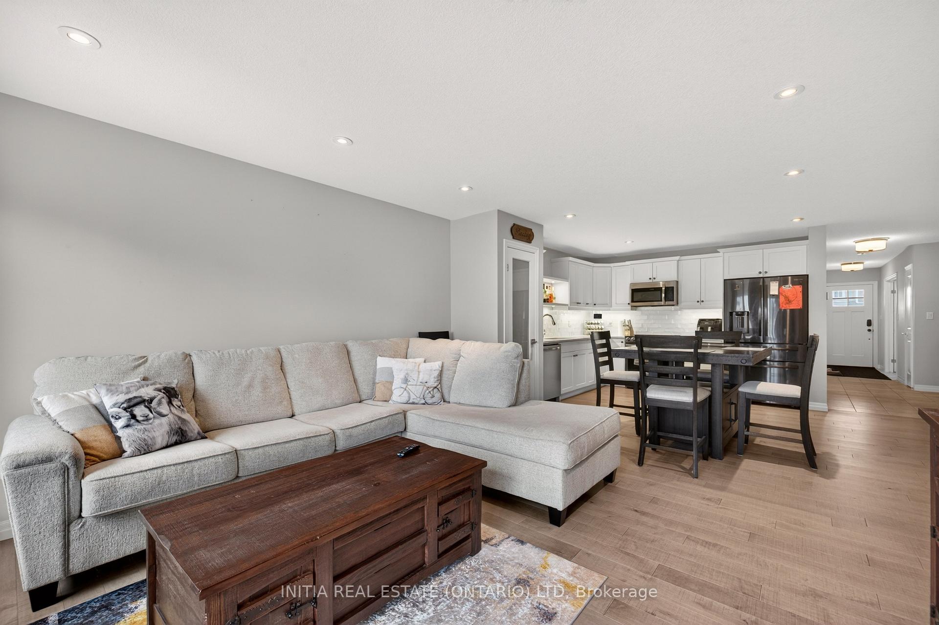 Photo 19 of 7 Cortland Terrace, St. Thomas — HOMEH