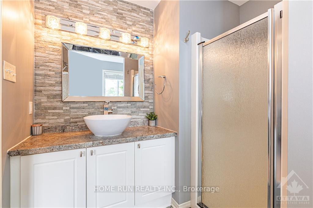 Photo 22 of 2 Borealis Crescent, Ottawa, Carson Meadows — HOMEH