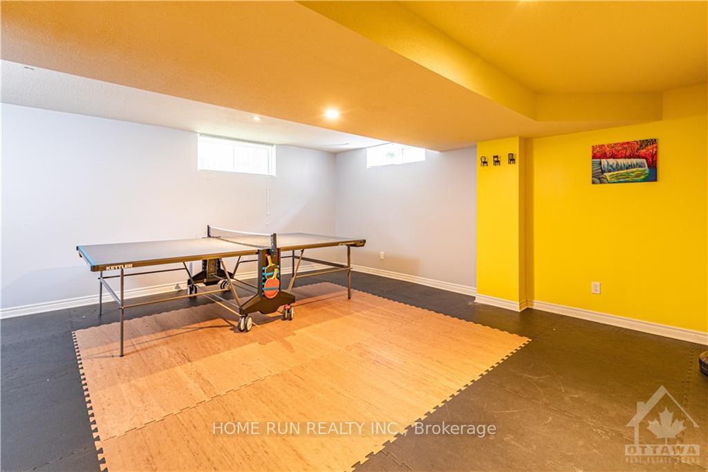 Photo 25 of 2 Borealis Crescent, Ottawa, Carson Meadows — HOMEH