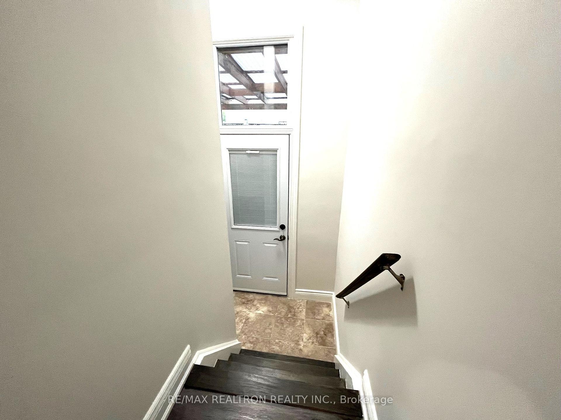 Photo 16 of Unit Basem, 126 Brahms Avenue, North York, Hillcrest Village — HOMEH