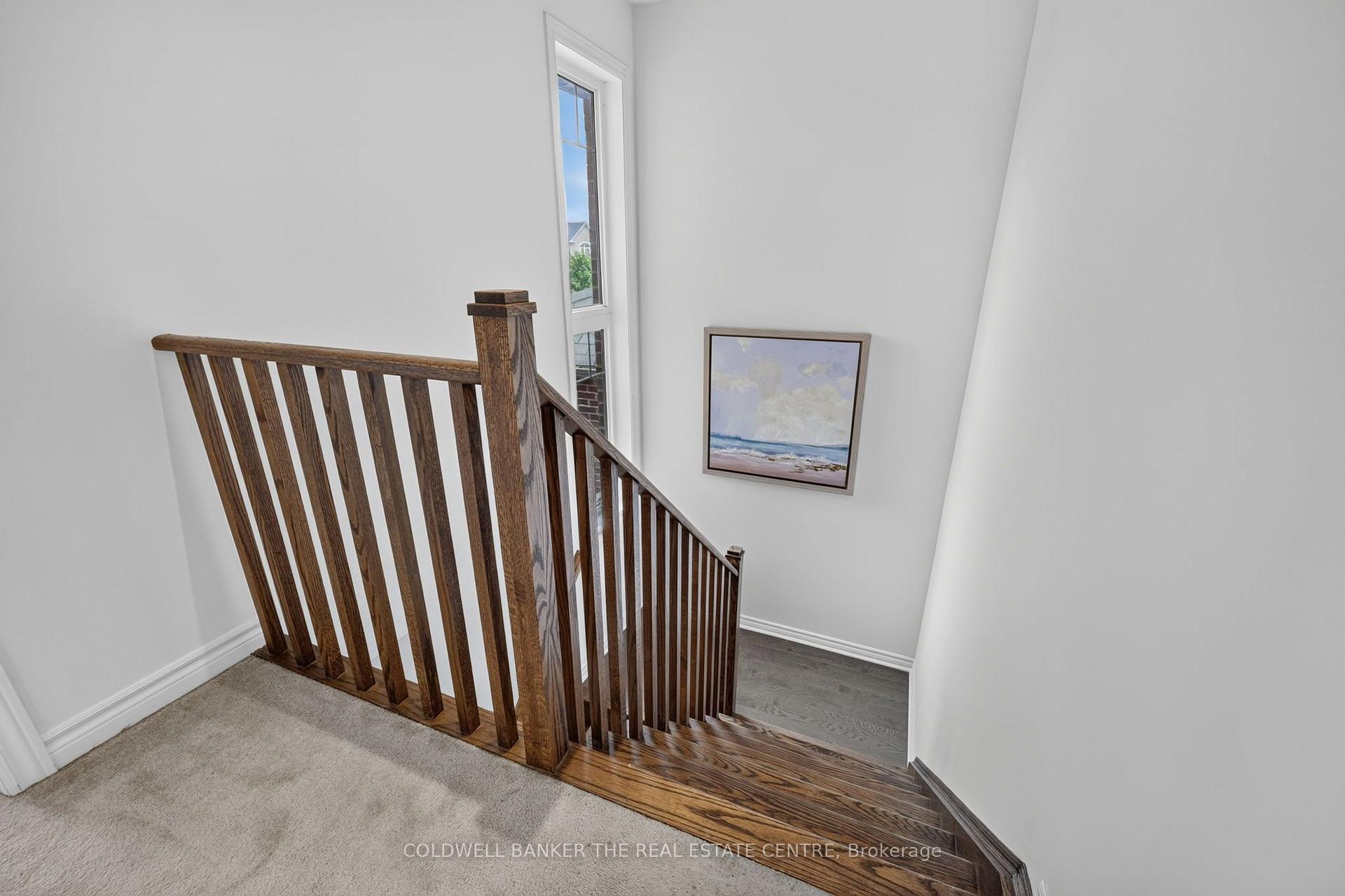 Photo 13 of 1048 Barton Way, Innisfil, Alcona — HOMEH