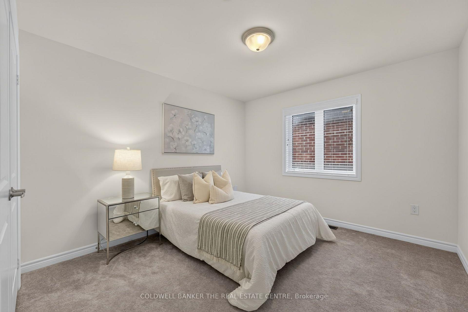 Photo 17 of 1048 Barton Way, Innisfil, Alcona — HOMEH