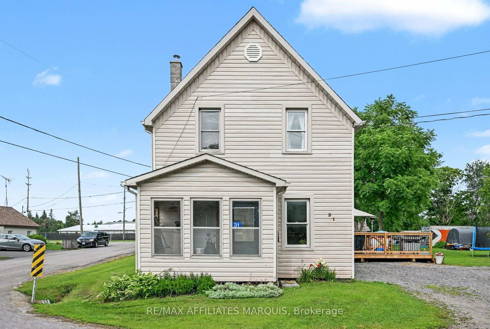 Photo 2 of 31 Minto Avenue, Montague, Montague Twp — HOMEH