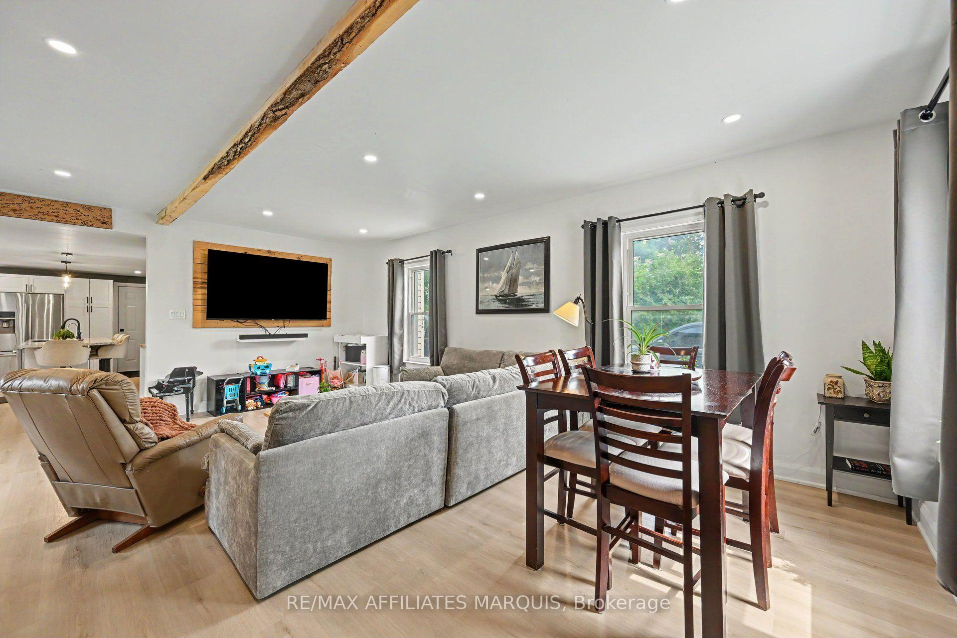 Photo 12 of 31 Minto Avenue, Montague, Montague Twp — HOMEH