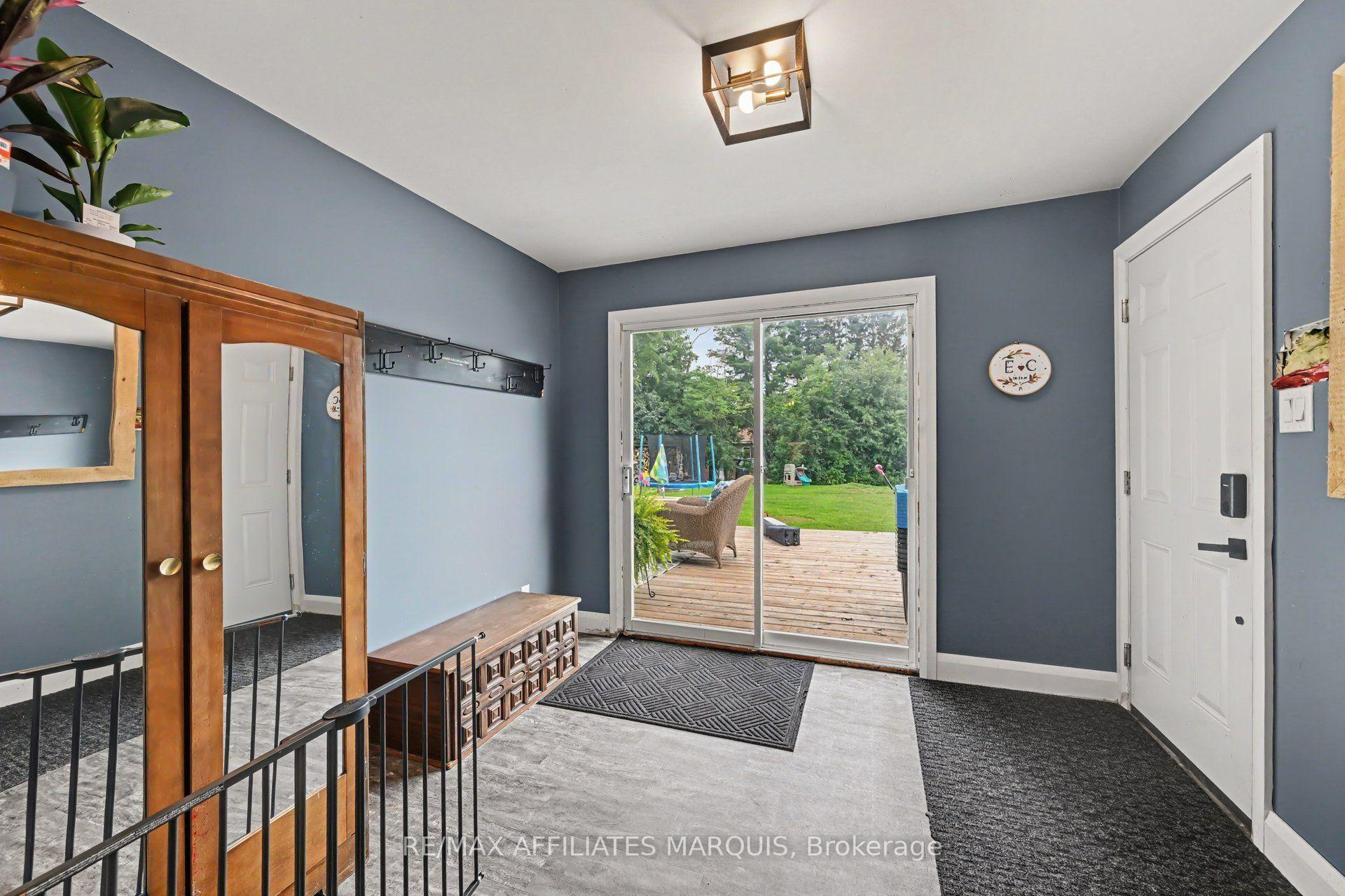 Photo 13 of 31 Minto Avenue, Montague, Montague Twp — HOMEH
