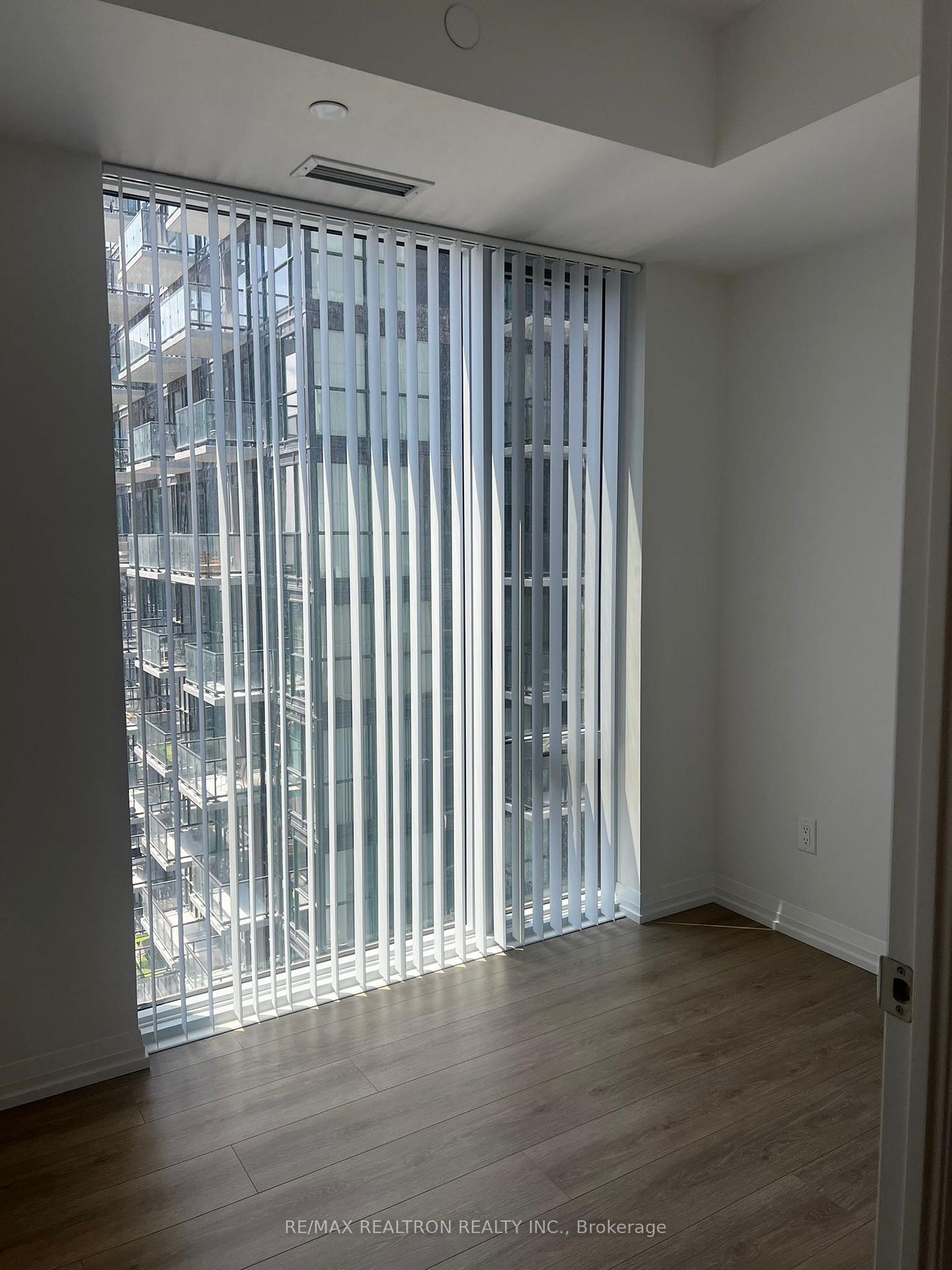 Photo 2 of Unit 3112, 8 Widmer Street, Toronto, Waterfront Communities — HOMEH