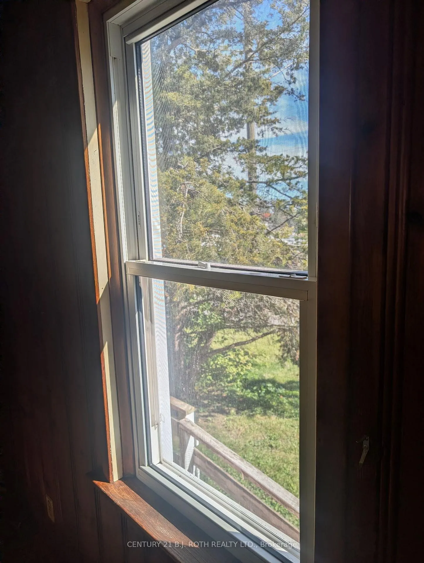 Photo 18 of 79 Frederick Street, Orillia — HOMEH