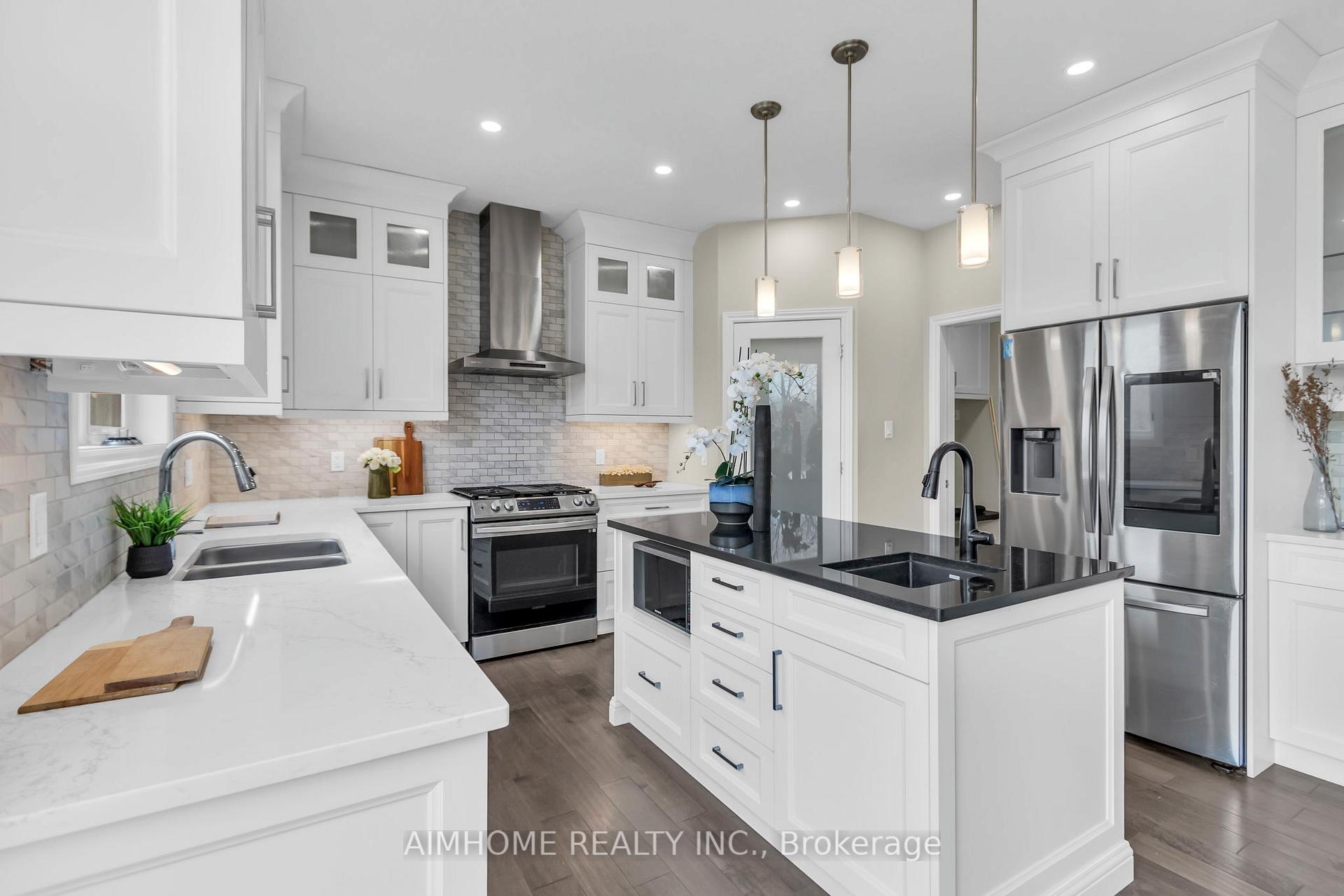 Photo 18 of 2668 Kains Road, London, South B — HOMEH
