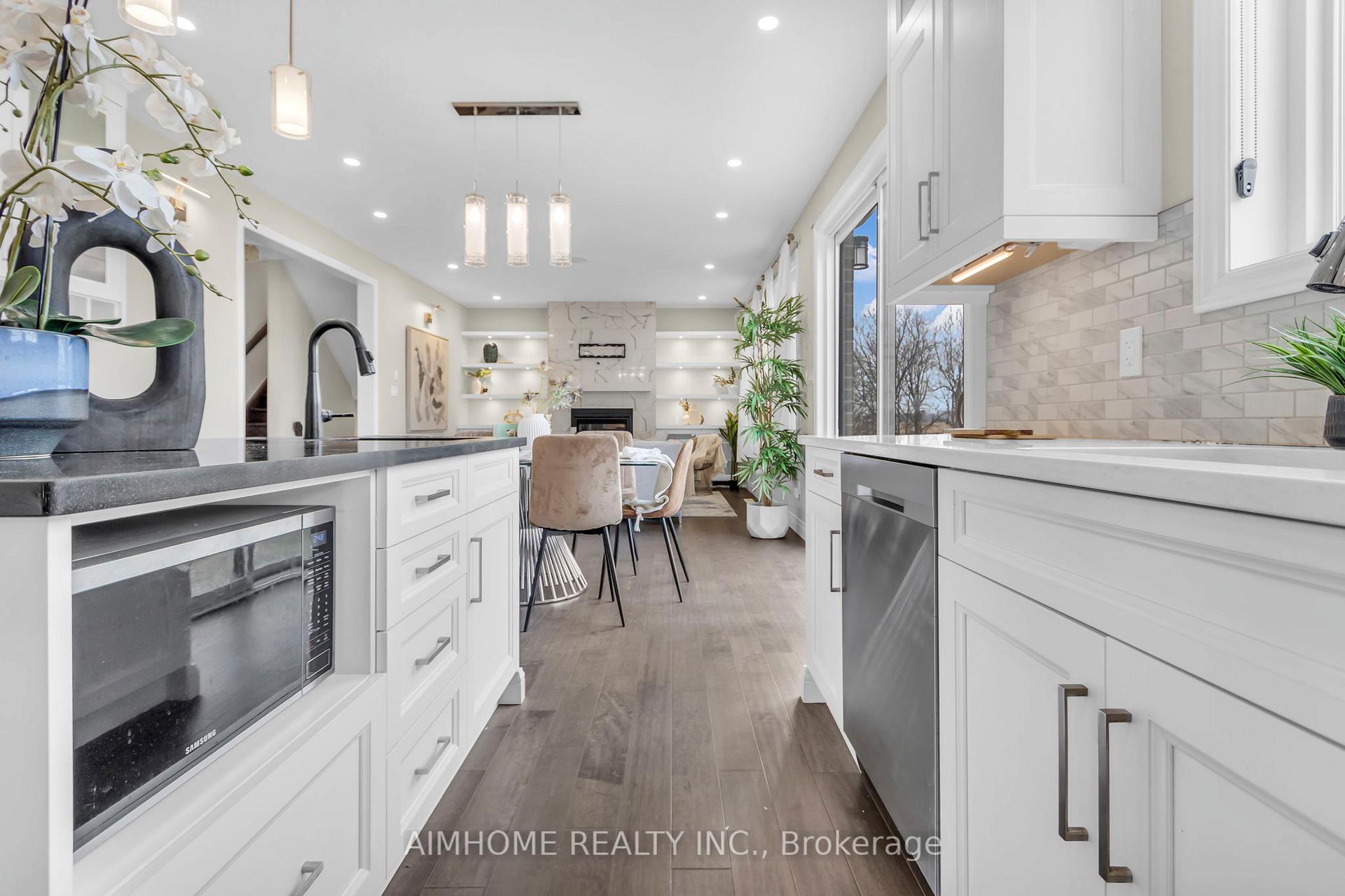 Photo 22 of 2668 Kains Road, London, South B — HOMEH