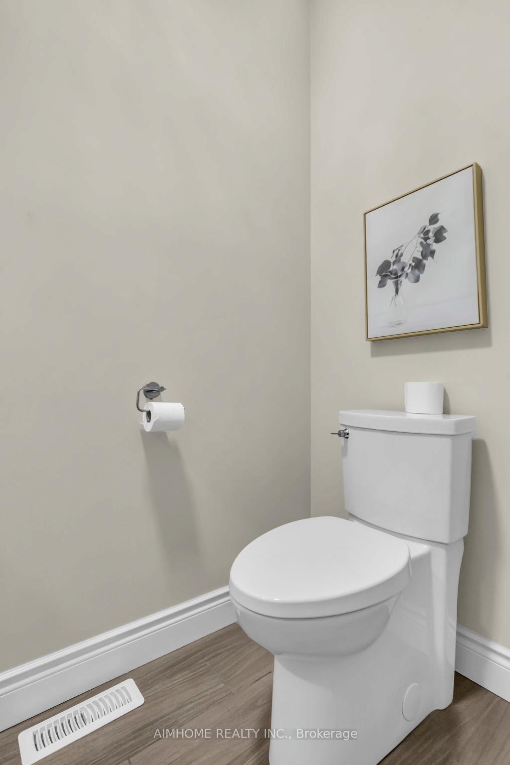 Photo 26 of 2668 Kains Road, London, South B — HOMEH