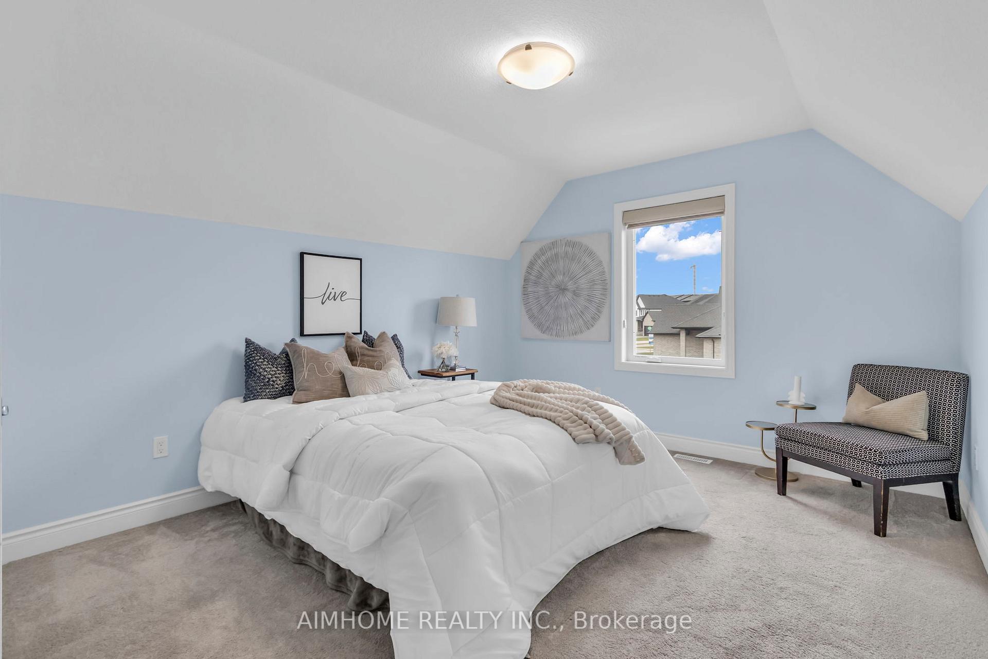 Photo 35 of 2668 Kains Road, London, South B — HOMEH