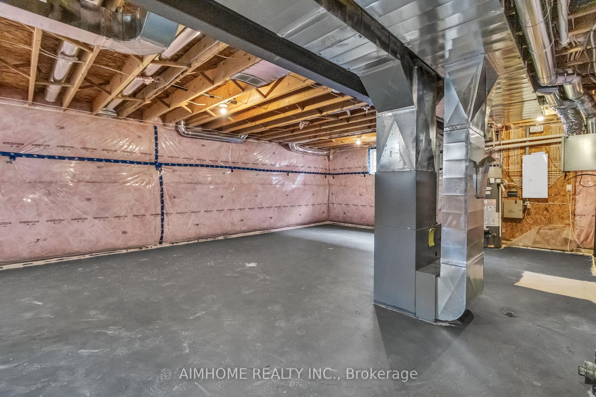 Photo 45 of 2668 Kains Road, London, South B — HOMEH